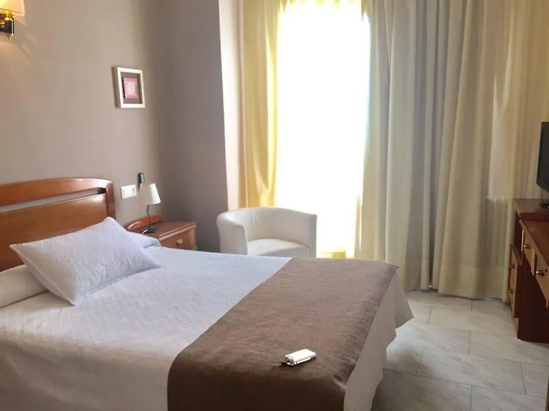 **  Hotel Restaurant Llansola Sant Carles De La Rapita Spain