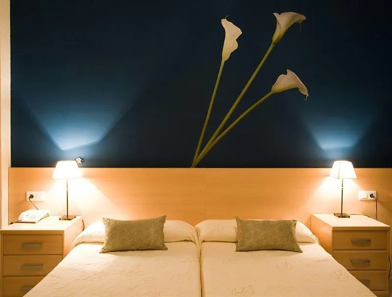 **  Hotel Restaurant Llansola Sant Carles De La Rapita Spain